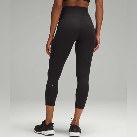 Lululemon Wunder Train High-Rise Crop 23" - Picture 3 of 9